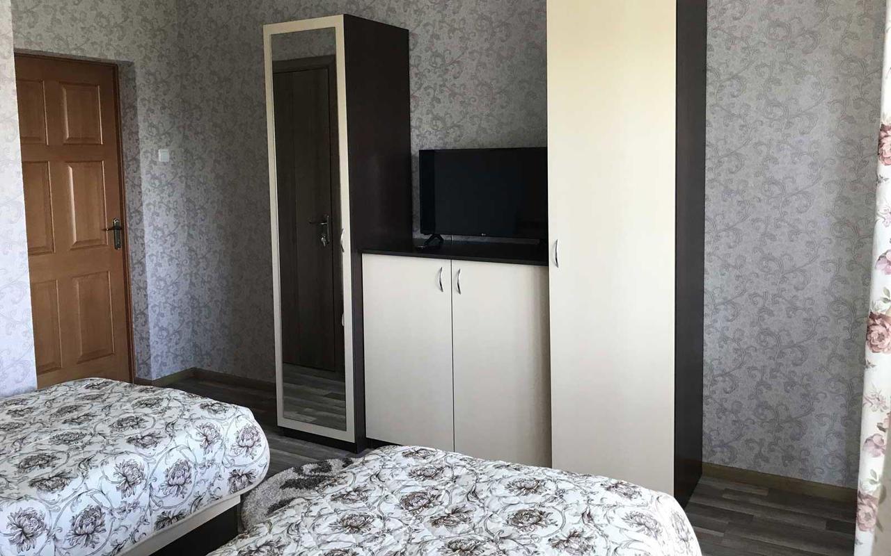U Maksa Solochin Exterior foto