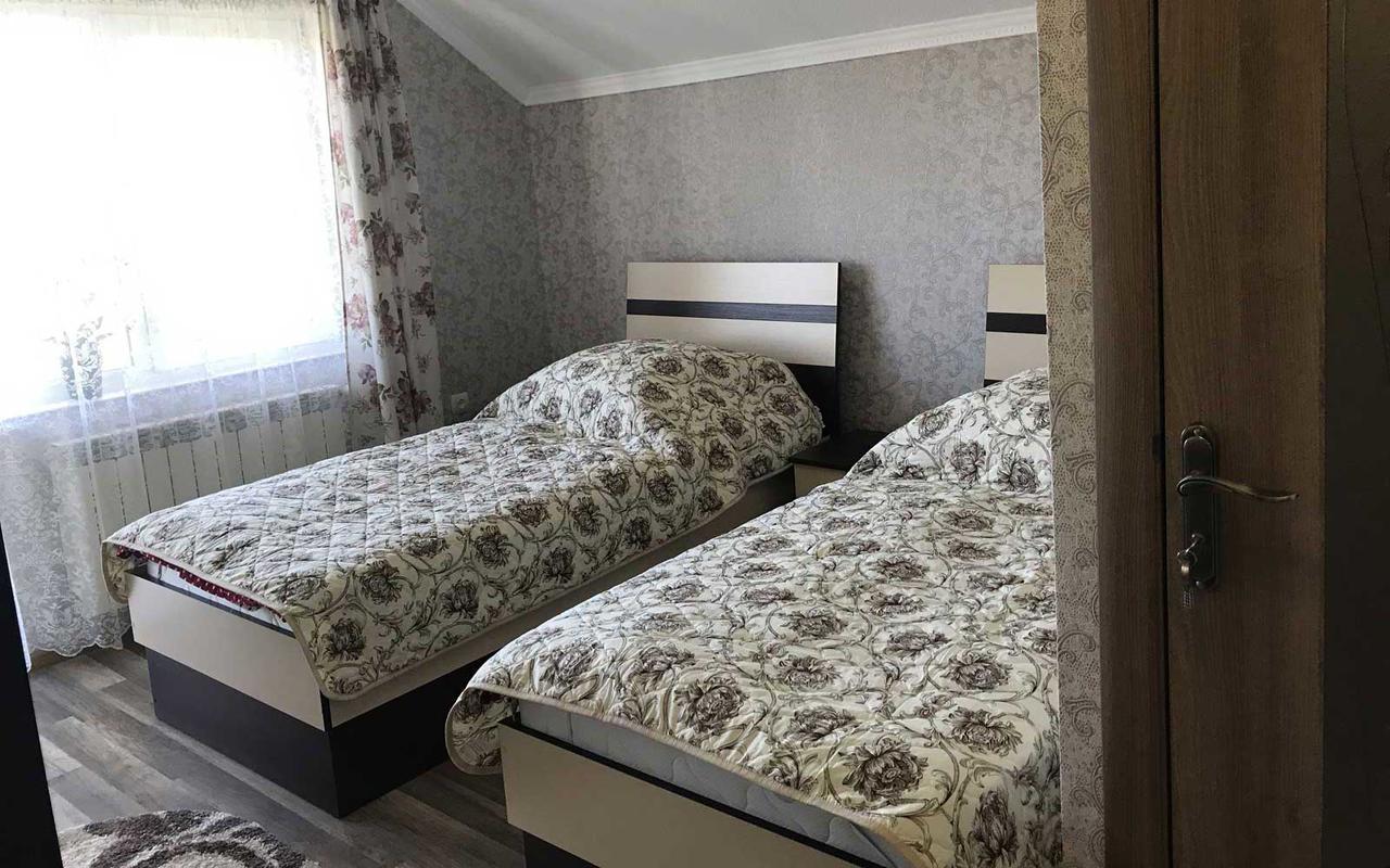 U Maksa Solochin Exterior foto