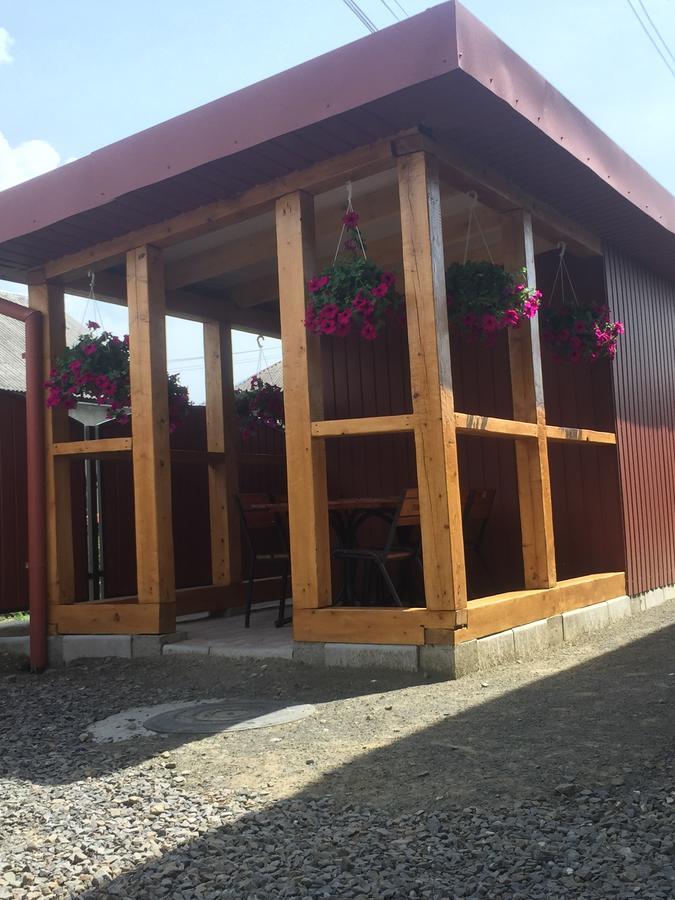 U Maksa Solochin Exterior foto