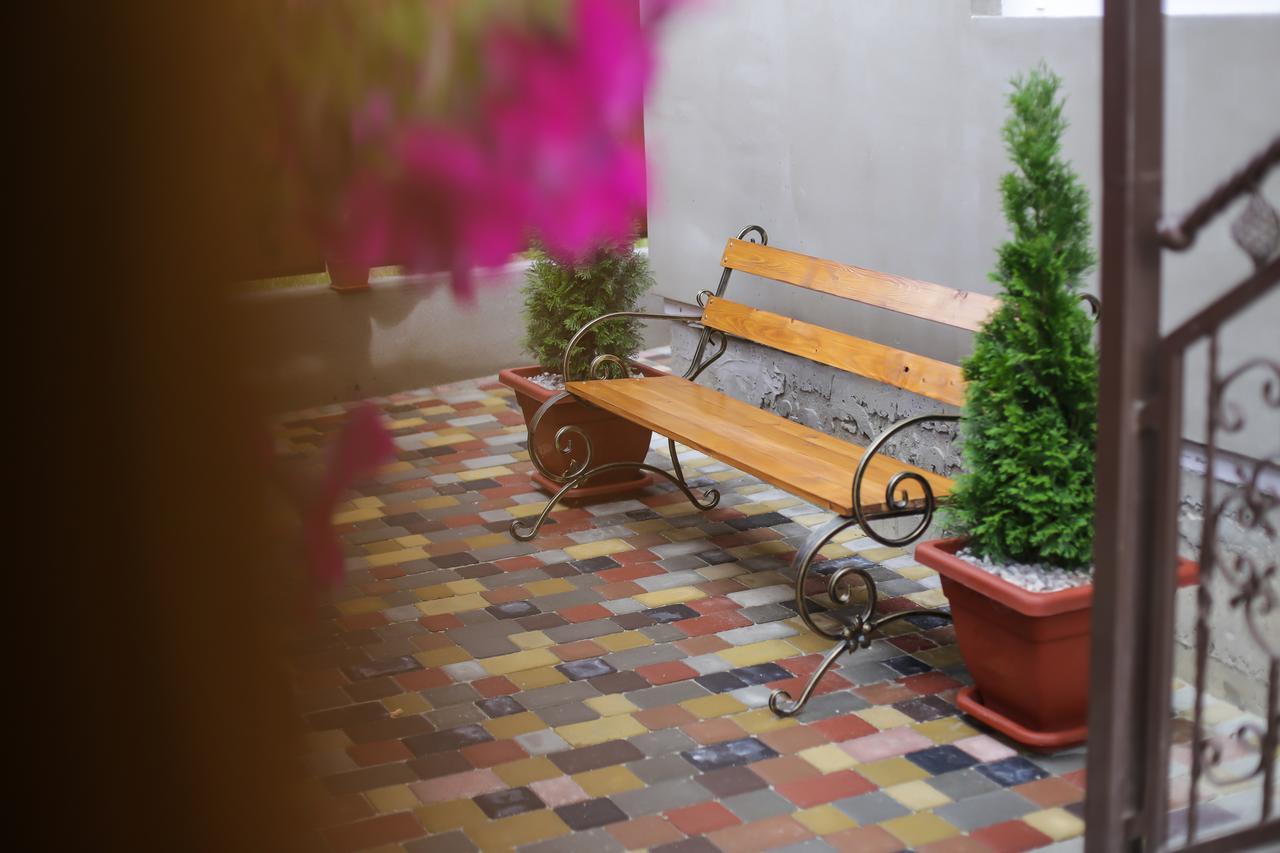 U Maksa Solochin Exterior foto