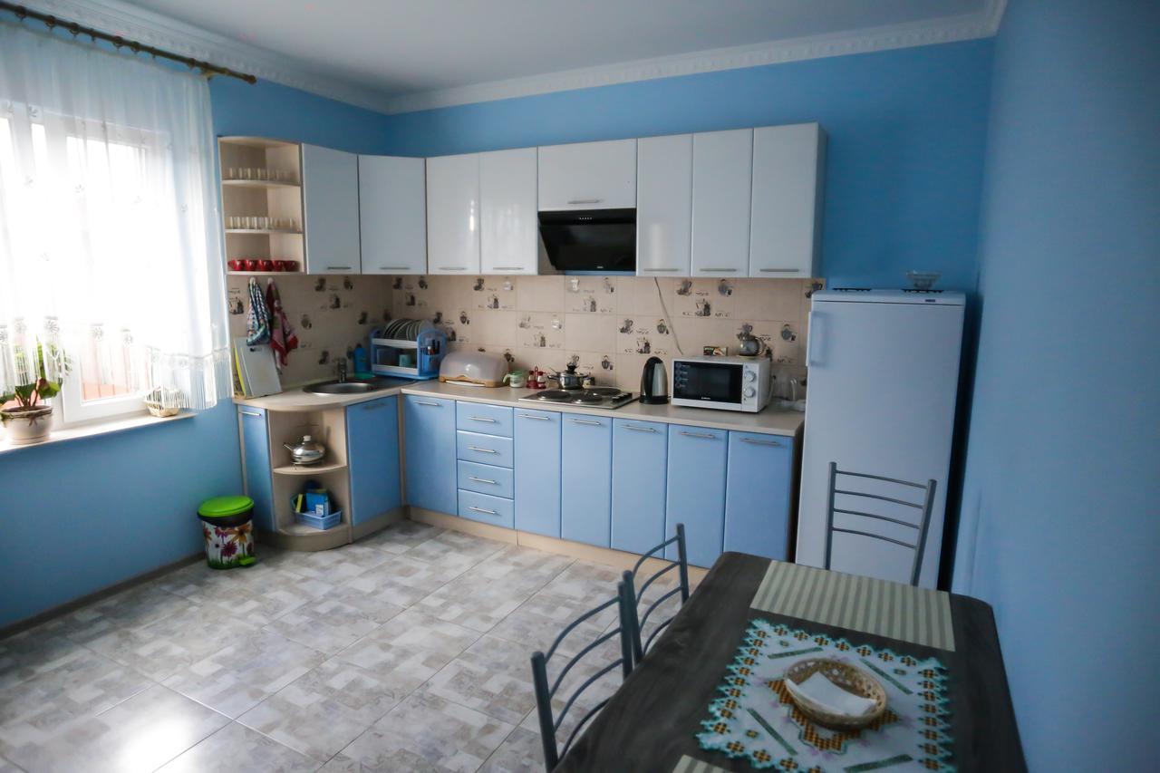 U Maksa Solochin Exterior foto