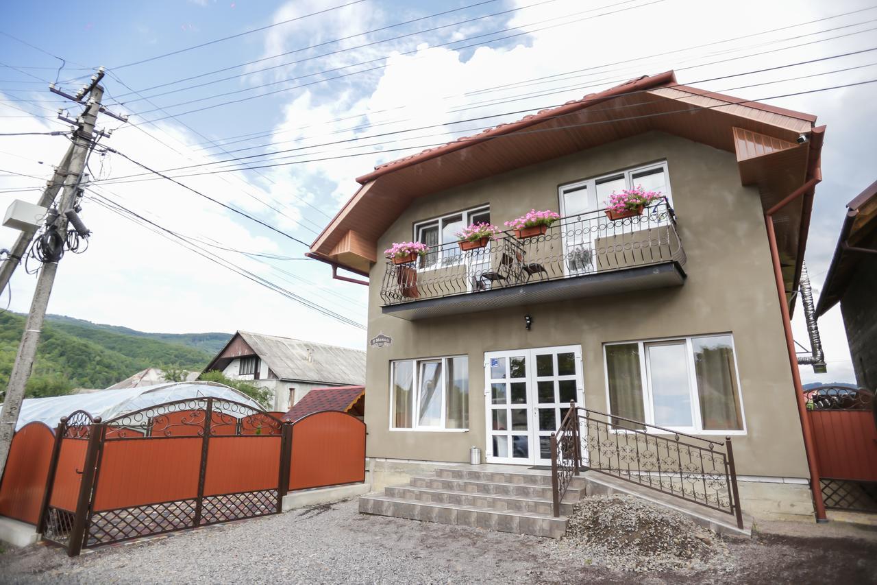 U Maksa Solochin Exterior foto
